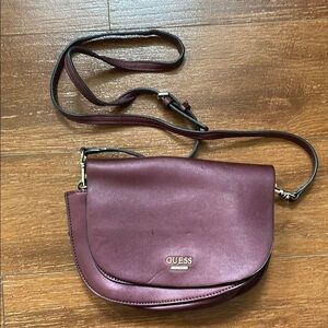 Guess Purple Crossbody Bag with Adjustable Strap and Gold Hardware